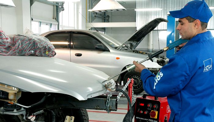 Кузовной ремонт автомобиля - работа для профессионалов