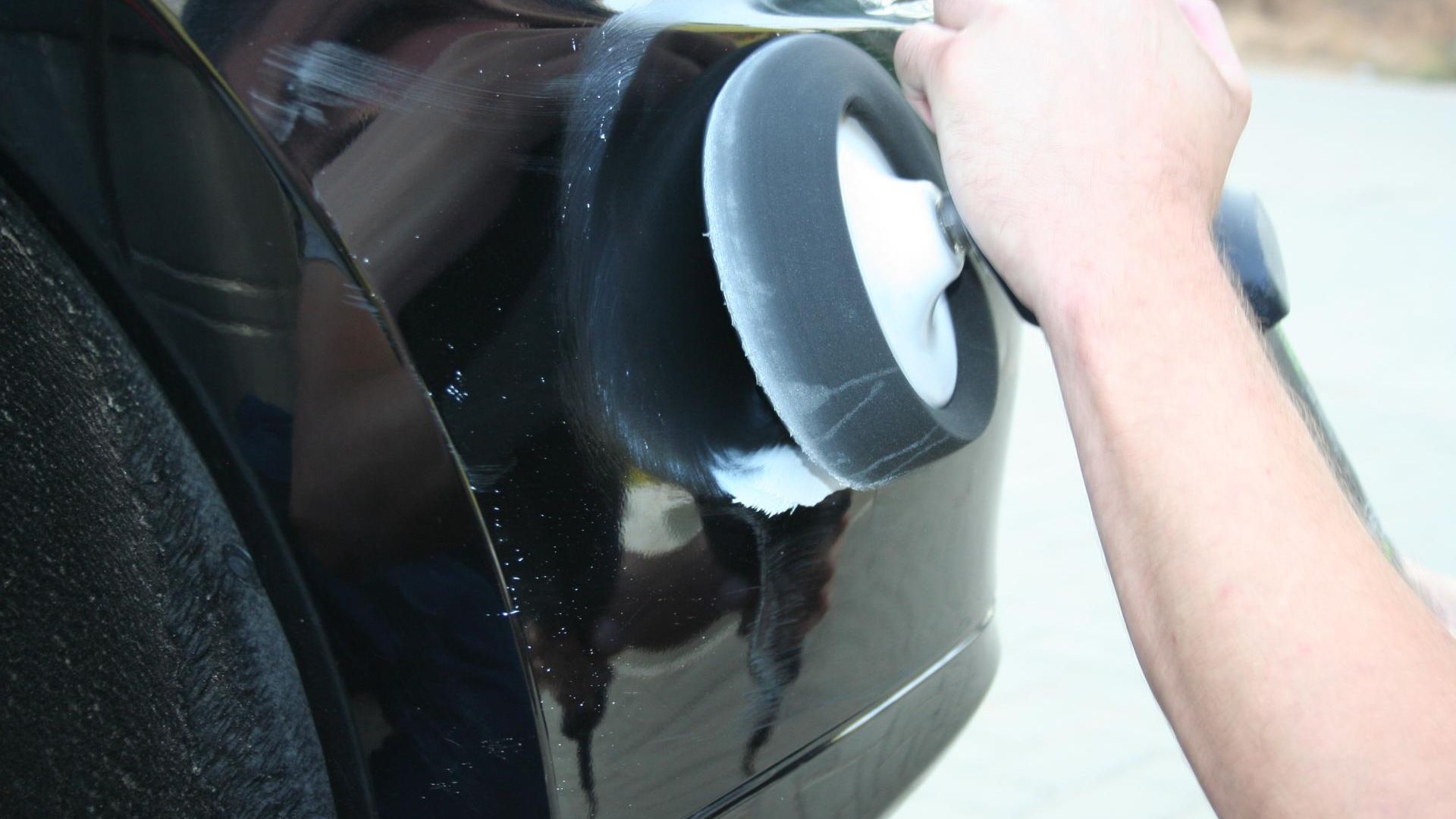 Как убрать царапины на авто без покраски. Вся необходимая информация в блоге от paraskevat.ru