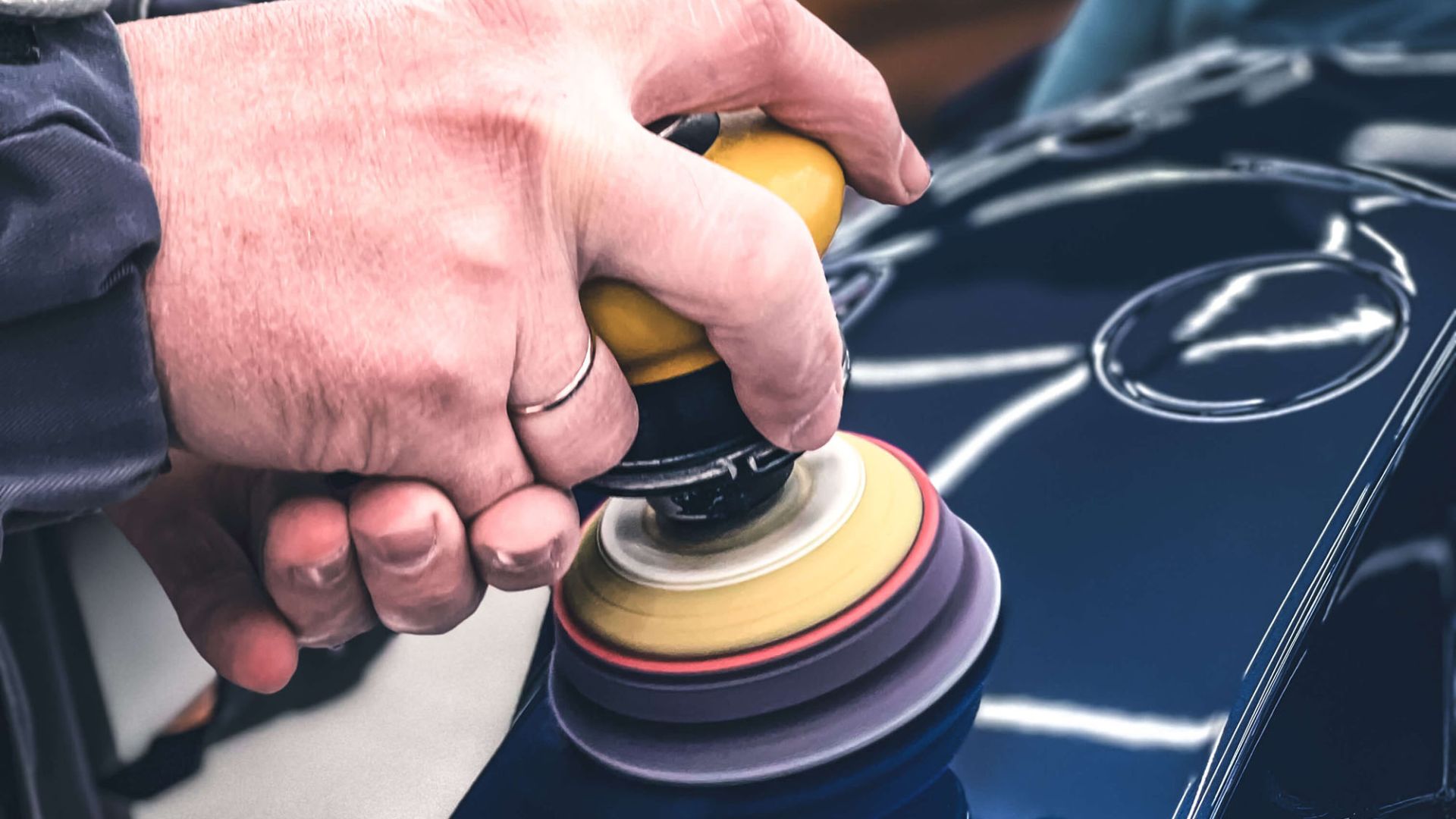 Как убрать царапины на кузове автомобиля своими руками: пошаговая инструкция от А до Я